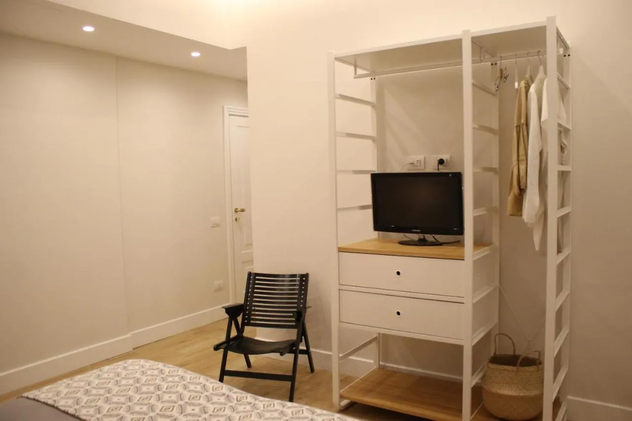 La Casa Nel Parco Bed & Breakfast Naples